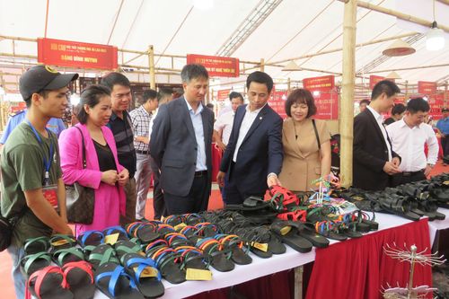 Hà Nội: Sôi động Hội chợ xúc tiến thương mại - du lịch 2023 tại huyện Mỹ Đức