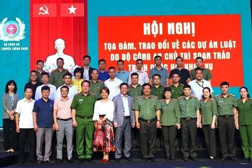 Phối hợp giải đáp nhiều thông tin 'nóng' về 3 dự án luật do Bộ Công an soạn thảo