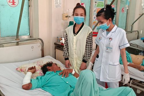 Lời kể của con gái nạn nhân vụ xe đầu kéo tông liên hoàn vào nhà dân ở Khánh Hòa