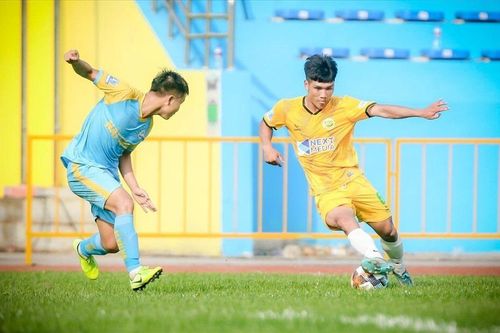 CLB Hòa Bình chi hàng trăm triệu đồng nâng cấp sân nhà
