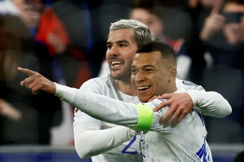 Mbappe tỏa sáng giúp tuyển Pháp nhấn chìm Hà Lan