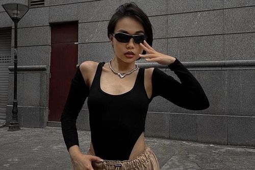 Những cô gái không còn mặc áo ngực ra đường
