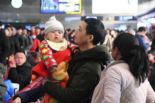 Nỗi sợ phía sau làn sóng đàn ông đi hiến tinh trùng ở Trung Quốc