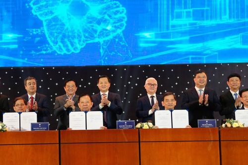 Bình Dương: Ký kết ghi nhớ nghiên cứu hợp tác phát triển công nghiệp