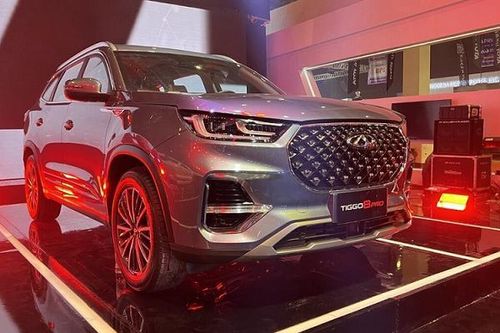Chery Tiggo 8 Pro từ 548 triệu đồng sắp về Việt Nam 'nhái' Lexus