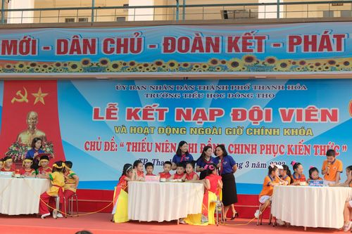 Trải nghiệm sân chơi trí tuệ trong ngày Lễ kết nạp đội viên