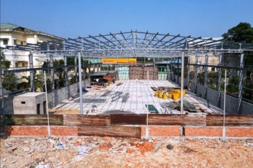 Xây dựng công trình lấn chiếm hành lang an toàn trên Quốc lộ 1A