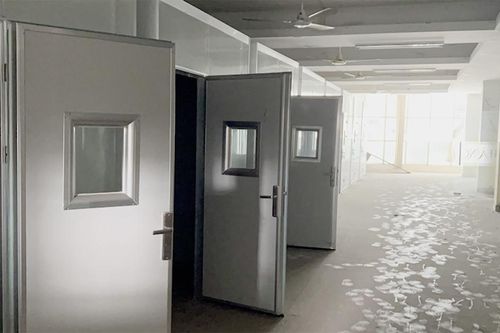 Cận cảnh ngôi nhà 'giam lỏng' 30 người Indonesia ở TP.HCM