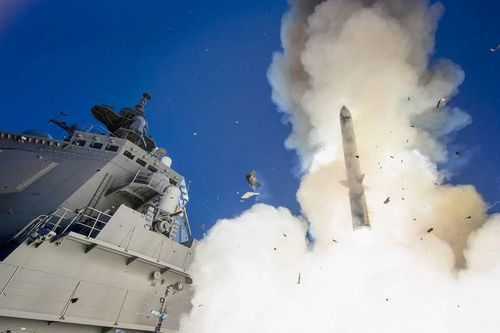 Nhật Bản muốn trang bị tên lửa Tomahawk cho tất cả tàu khu trục Aegis