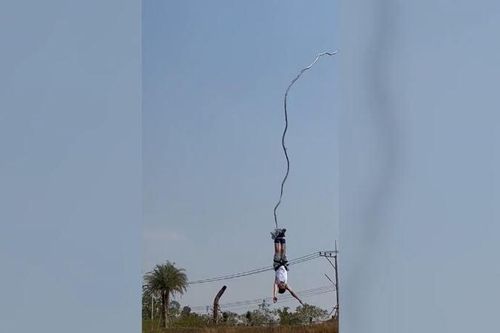 Thái Lan: Du khách nước ngoài thoát chết khi nhảy bungee bị đứt dây