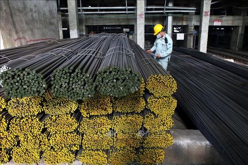 Tiếp nhận đề nghị miễn trừ phòng vệ thương mại với thép nhập khẩu