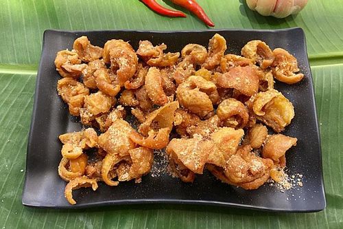 Phao câu không phải nơi bẩn nhất của con gà mà là bộ phận được ưa thích này