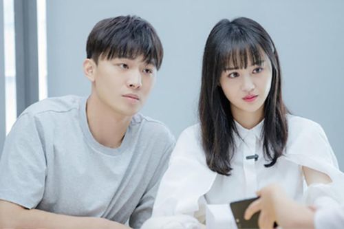 Rò rỉ video Trương Hằng nằm lăn lộn, khóc lóc vì bị Trịnh Sảng bắt tại trận ngoại tình