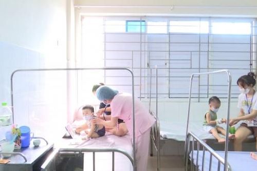 Những bệnh dễ mắc khi thời tiết thay đổi, cách phòng tránh
