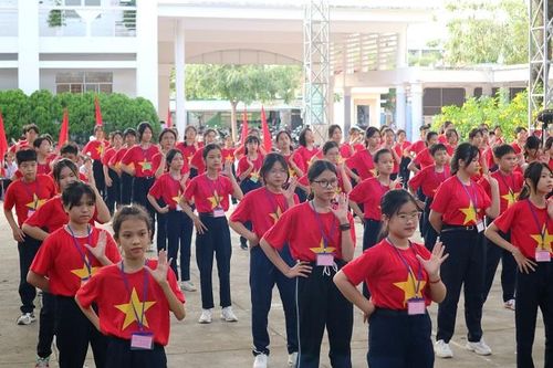 Trường THCS Võ Thị Sáu tổ chức hội trại 'Tiến bước lên đoàn'