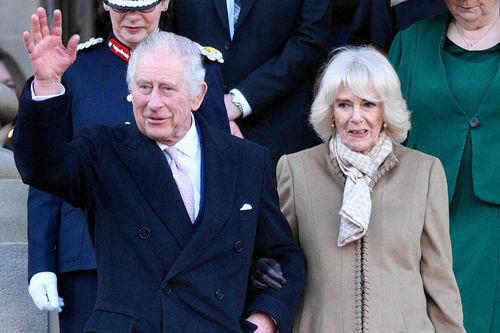 Chuyến thăm của Vua Charles III tới Pháp bị hoãn vì đình công