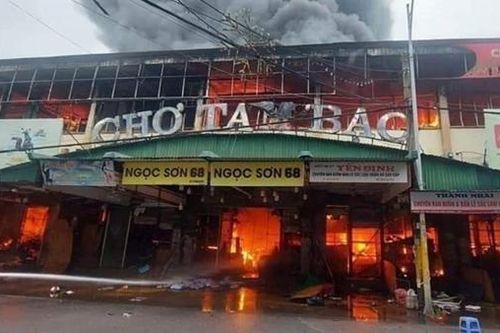 Sau hỏa hoạn, chợ Tam Bạc xây dựng ở địa điểm mới