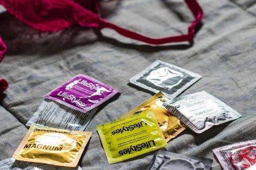 Bao cao su có gai – vũ khí giúp cuộc yêu thăng hoa