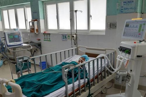 Nổ đầu đạn khiến 3 người tử vong, 3 người bị thương