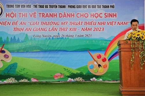 Hơn 4.000 học sinh tham gia Hội thi vẽ tranh 'Sắc màu tuổi thơ'