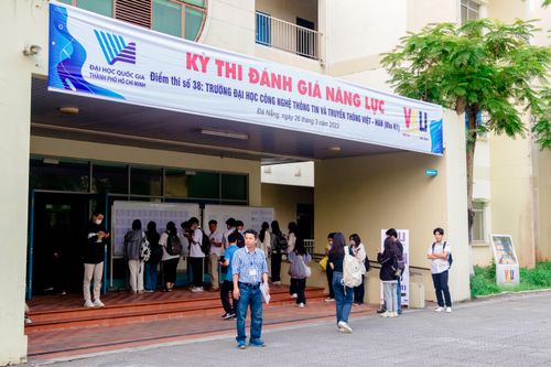 5.300 thí sinh miền Trung – Tây Nguyên dự thi đánh giá năng lực