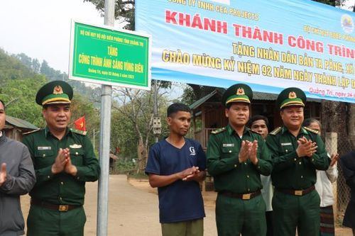 Khánh thành, bàn giao nhà, công trình dân sinh cho nhân dân biên giới