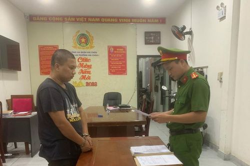 'Màn kịch' vụng về của kẻ đập trụ ATM để trộm tiền ở Đà Nẵng