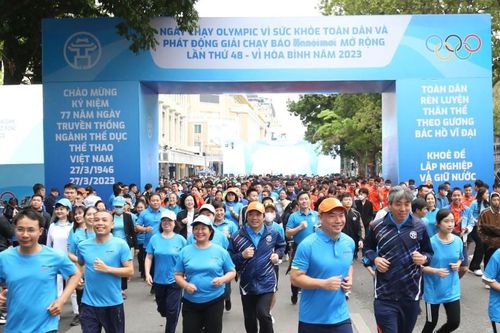 3.500 người tham gia Ngày chạy Olympic vì sức khỏe toàn dân