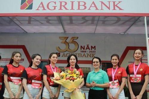 Agribank tự hào 10 năm đồng hành cùng Tiền Phong Marathon