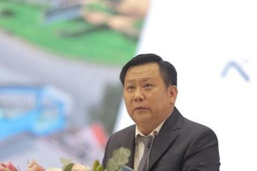 Phê chuẩn Phó Chủ tịch UBND tỉnh Long An
