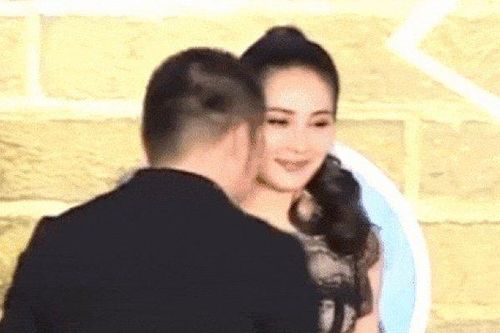 Sao nam có hành vi khiếm nhã với bạn diễn nữ gây tranh cãi