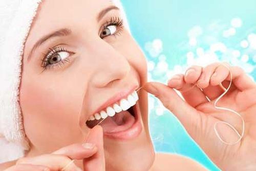 13 cách làm trắng răng đơn giản tại nhà