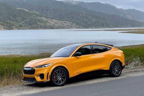 Ford lỗ hơn 5 tỷ đô la ở mảng xe điện
