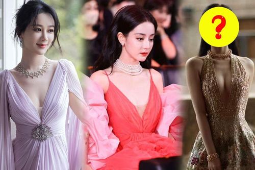 Cùng diện váy khoét sâu, Địch Lệ Nhiệt Ba và Dương Tử đều thua đau trước mỹ nhân này