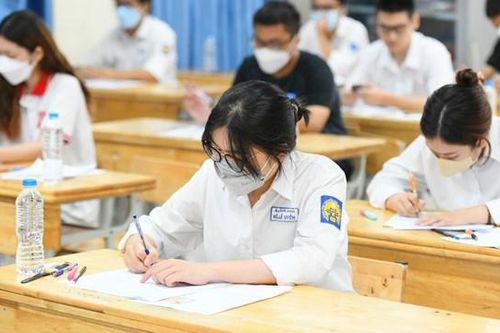 Thi tốt nghiệp THPT: Thay đổi để phù hợp – Bài 1: Kỳ thi '2 trong 1' bộc lộ nhiều bất cập