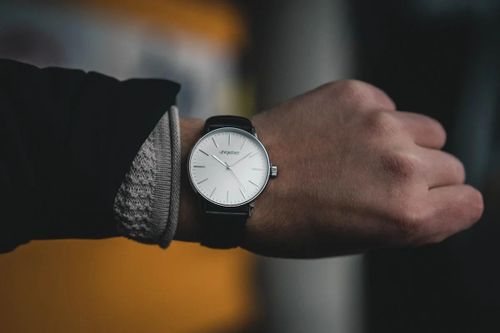 Đồng hồ xa xỉ có đáng để đầu tư trong thời kỳ suy thoái