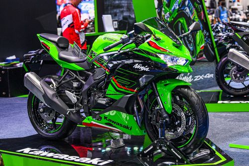 Chi tiết Kawasaki ZX-4R vừa ra mắt Đông Nam Á, có hiển thị kiểu xe đua