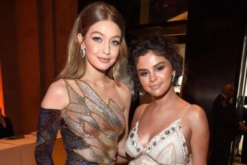 Phản ứng của Gigi Hadid khi tình cũ hẹn hò Selena Gomez