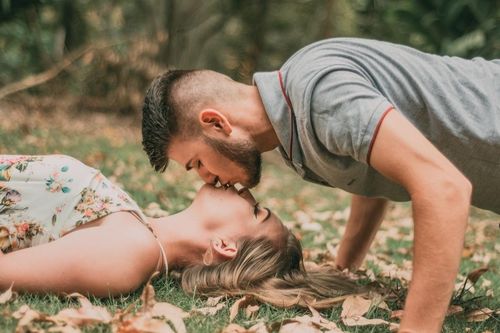 Vì sao không nên kết hôn quá sớm
