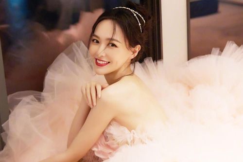 Đường Yên gánh hậu quả vì bị cấm cửa ở Đêm hội Weibo