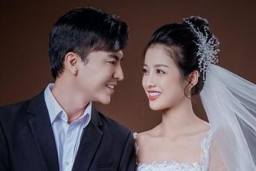Dân tình 'xôn xao' khi 'nàng Kiều V-biz' Trình Mỹ Duyên và 'nam thần' Steven Nguyễn 'lộ' bộ ảnh cưới