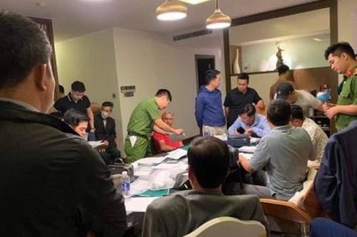 Khởi tố vụ án liên quan đến 22 golfer đánh bạc ở Vĩnh Phúc