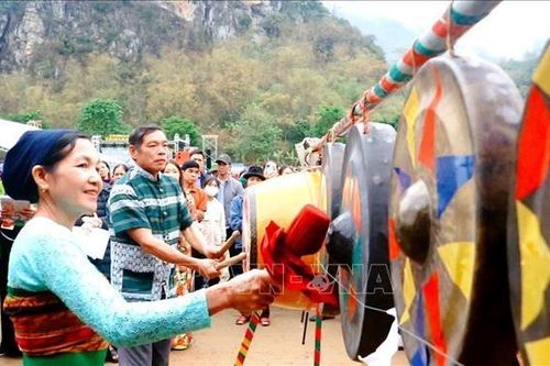 Lễ đón nhận Di sản văn hóa phi vật thể quốc gia - Lễ hội Mường Ca Da