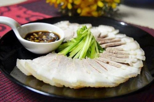 Rửa thịt với nước rất khó sạch, thêm thứ này vào bao nhiêu chất bẩn cũng trôi đi hết