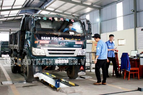 Kiểm định xe cơ giới: Giải pháp nào để không 'quá tải'?