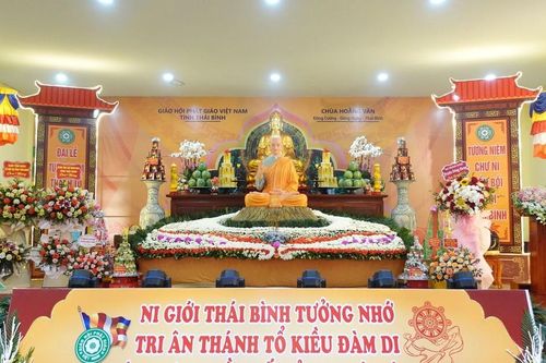 Thái Bình: Lễ tưởng niệm Thánh tổ Kiều Đàm Di và chư Ni tiền bối hữu công