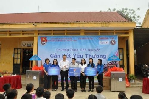 Đoàn Thanh niên Bộ Xây dựng - Viện Vật liệu xây dựng với nhiều hoạt động thiện nguyện đầy ý nghĩa tại Bắc Kạn