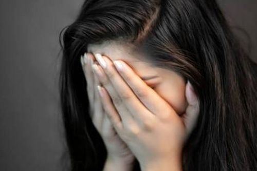 Nữ sinh lớp 12 mắc bệnh phụ khoa vì quan hệ không an toàn