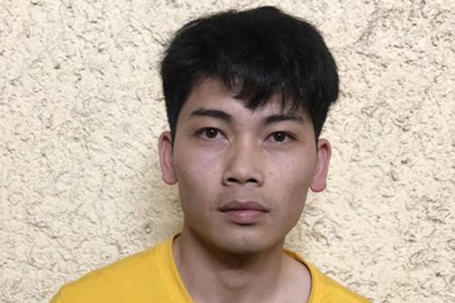 Manh động dùng dao khống chế cướp tài sản