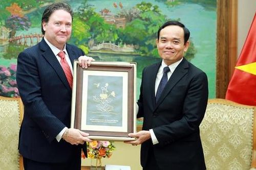 Phó Thủ tướng Trần Lưu Quang tiếp Đại sứ Hoa Kỳ